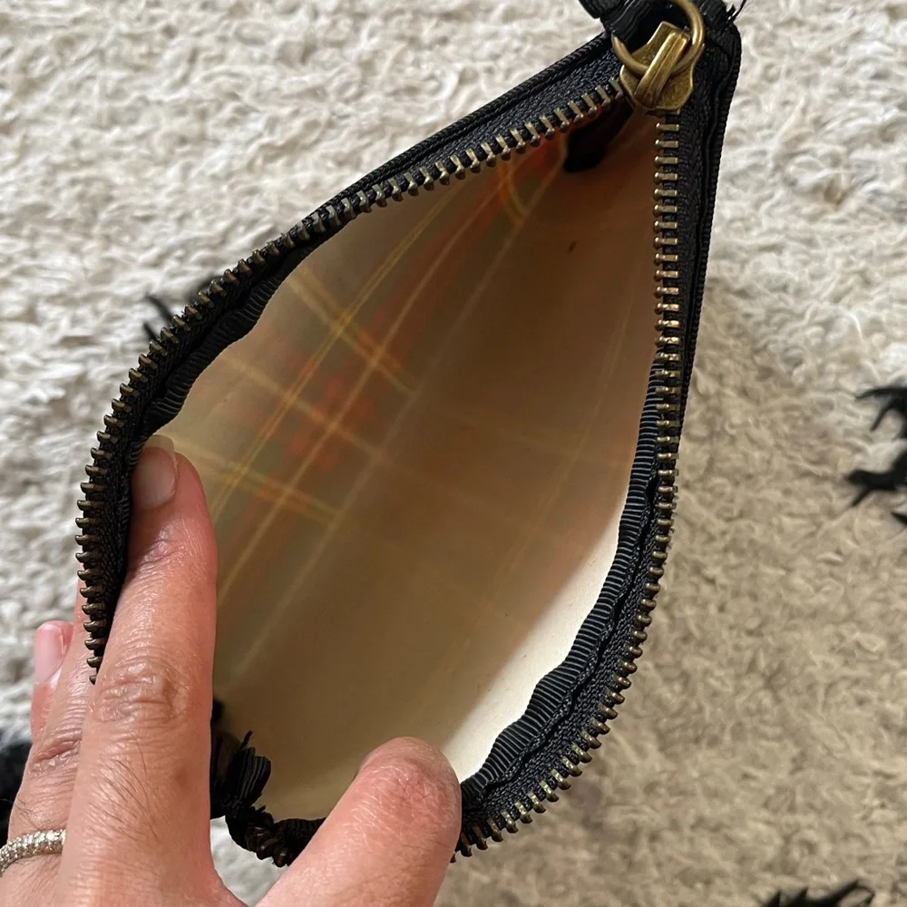 Plaid Zipper Pouch size 7x5 in no brand